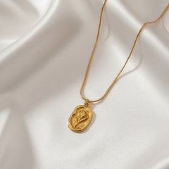 Tulip Inlay Pendant Necklace 16"-18" 18K Gold
