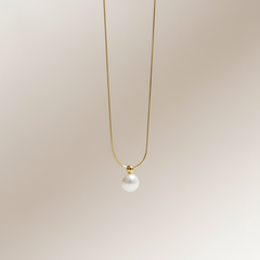 Single Pearl Pendant Necklace 16"-18" Titanium Steel