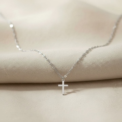 Cross Pendant Necklace Gold 18"